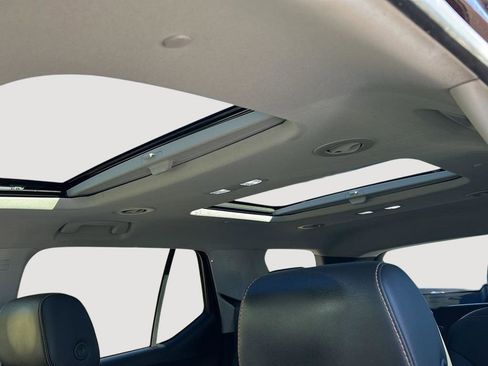 Used 2020 Chevrolet Traverse Premier w/ LPO, Floor Liner Package image 23