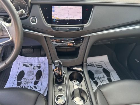 Certified 2021 Cadillac XT5 Premium Luxury w/ LPO, Floor Liner Package image 14