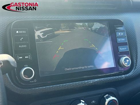 Used 2023 Nissan Kicks SV w/ Interior Electronics Package FWD image 17