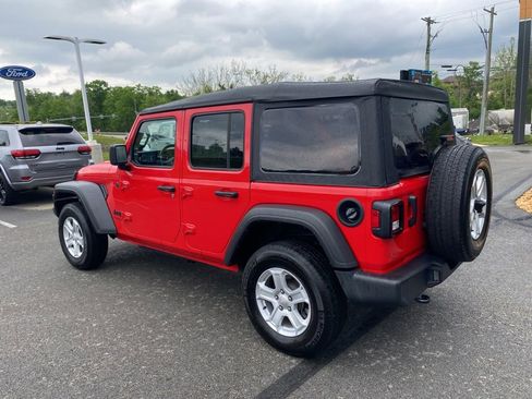 Used 2022 Jeep Wrangler Unlimited Sport AWD/4WD image 5