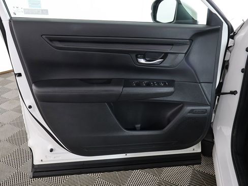 Used 2023 Honda CR-V LX image 19