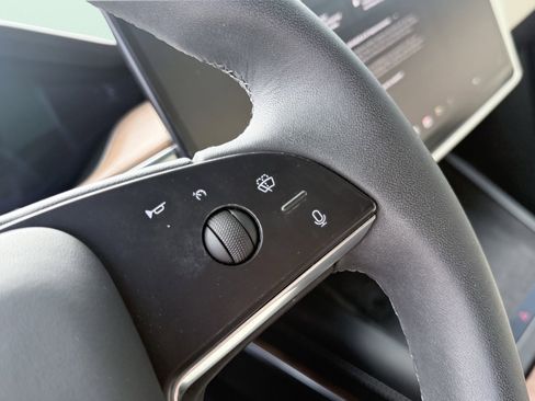 Used 2023 Tesla Model X AWD/4WD image 80