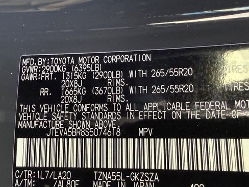 New 2025 Toyota 4Runner Limited image 18