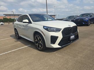 Used 2026 BMW X2 xDrive28i w/ Technology Package AWD/4WD video 3