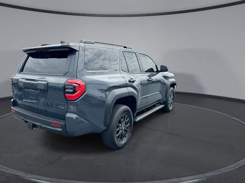 Used 2026 Toyota 4Runner SR5 AWD/4WD image 2