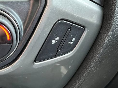 Used 2019 Chevrolet Silverado 1500 LT w/ All Star Edition AWD/4WD image 30