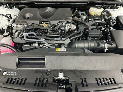 Used 2025 Toyota Camry SE image 67