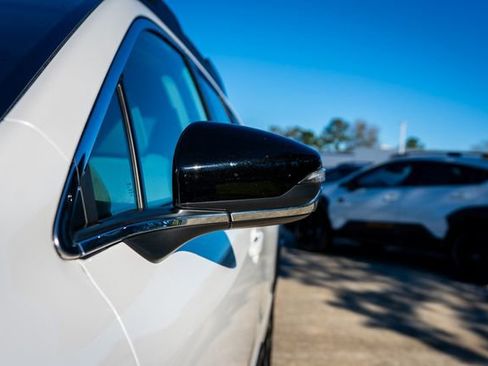 Certified 2025 Subaru Outback Premium image 15