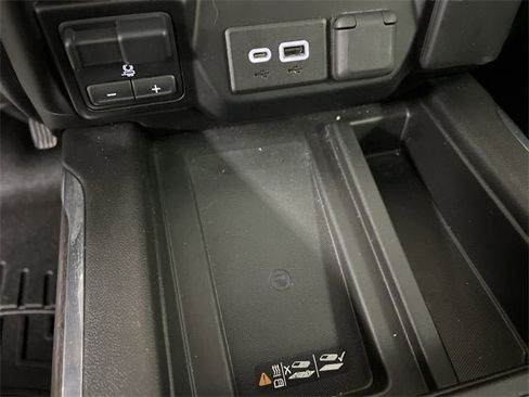 Used 2022 GMC Sierra 2500 Denali w/ Denali Ultimate Package image 35