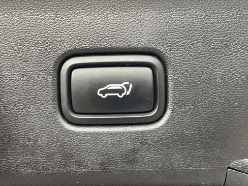 Used 2023 Hyundai Tucson Limited AWD/4WD image 13