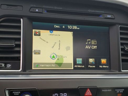 Used 2016 Hyundai Sonata Sport w/ Option Group 03 image 22