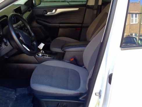 Used 2021 Ford Escape SE w/ SE Sport Appearance Package AWD/4WD image 11
