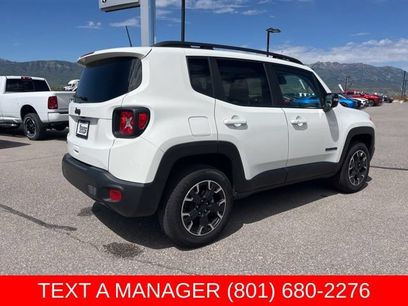 Used 2023 Jeep Renegade Latitude w/ Sun/Sound Group