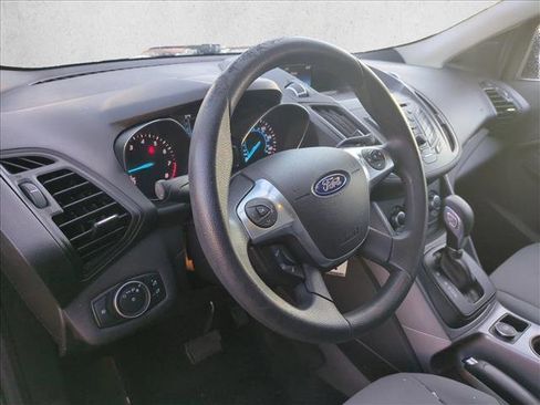 Used 2016 Ford Escape SE image 10
