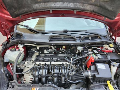 Used 2014 Ford Fiesta SE w/ Comfort Package FWD image 17