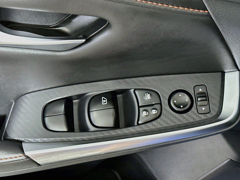Used 2023 Nissan Sentra SR w/ Trunk Package FWD image 18