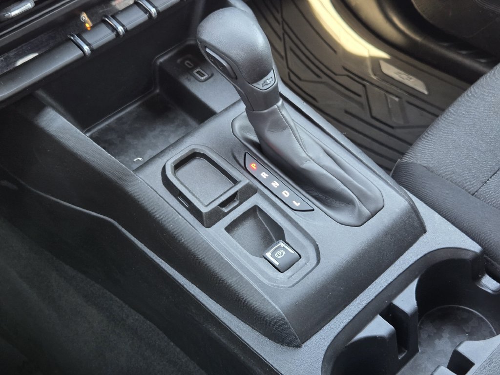 Used 2024 Chevrolet Colorado W/T RWD image 20