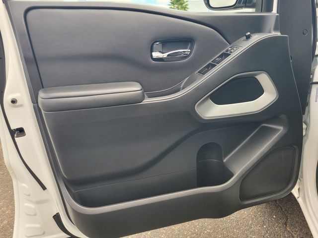 Certified 2023 Nissan Frontier SV RWD image 18