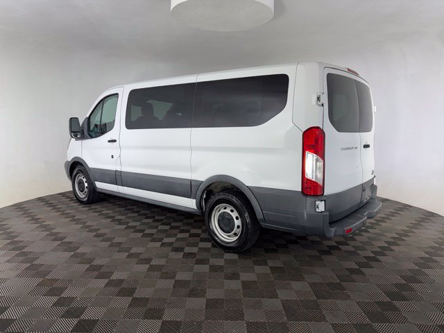 Used 2018 Ford Transit 150 XL RWD image 5