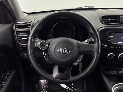 Used 2017 Kia Soul FWD image 25