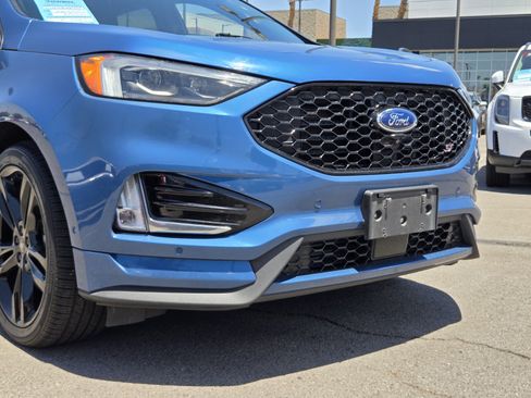 Used 2019 Ford Edge ST w/ Equipment Group 401A AWD/4WD image 8