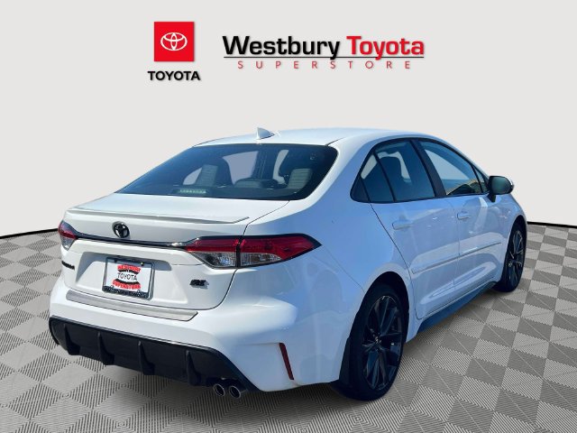 Certified 2026 Toyota Corolla SE FWD image 7
