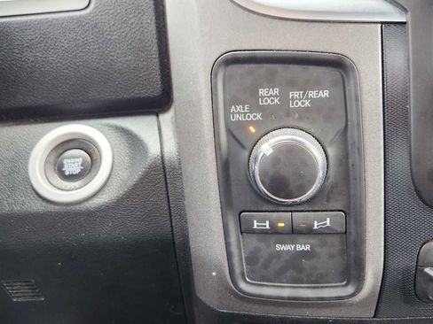 Used 2018 RAM 2500 Power Wagon w/ Leather & Luxury Group image 24