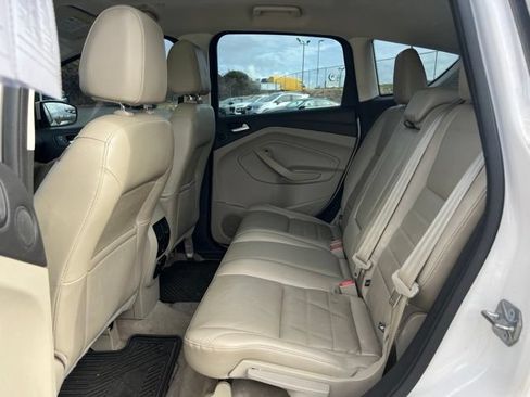 Used 2014 Ford C-MAX Energi SEL w/ Equipment Group 303A FWD image 13