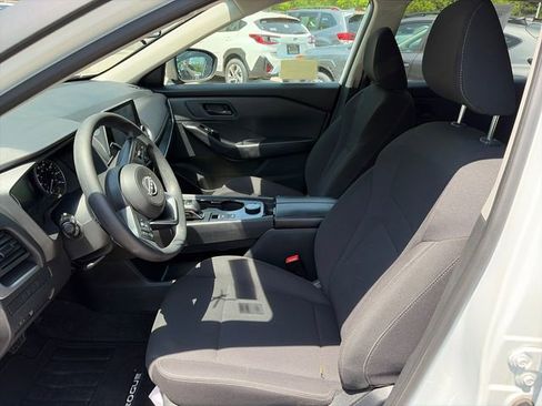 Used 2024 Nissan Rogue S AWD/4WD image 14