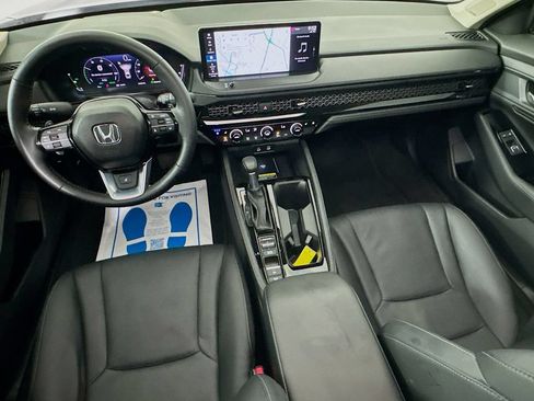 Used 2025 Honda Accord Touring image 30