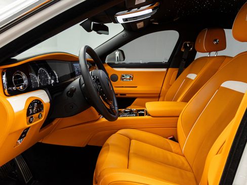 Certified 2022 Rolls-Royce Ghost image 23