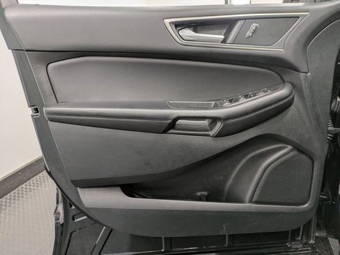 Used 2022 Ford Edge SEL w/ Convenience Package image 8