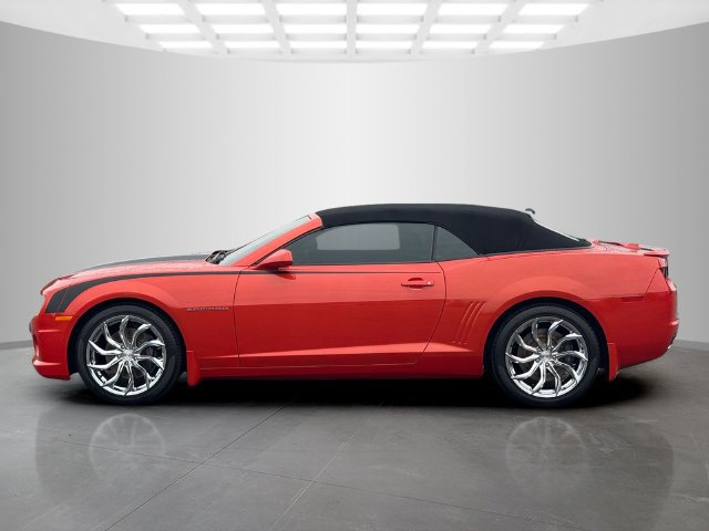 Used 2013 Chevrolet Camaro SS w/ RS Package RWD image 4