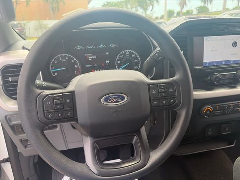 Used 2021 Ford F150 XLT RWD image 11