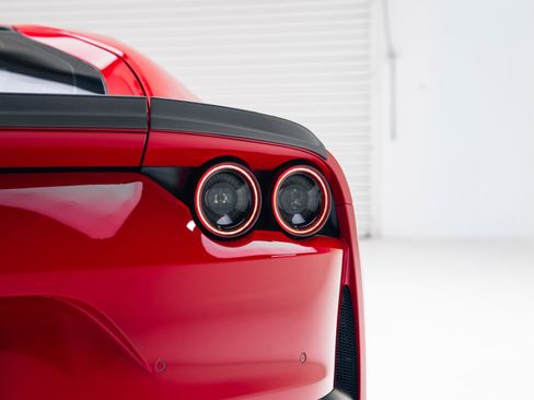 Used 2019 Ferrari 812 Superfast image 27