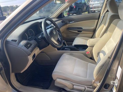 Used 2009 Honda Accord LX image 9