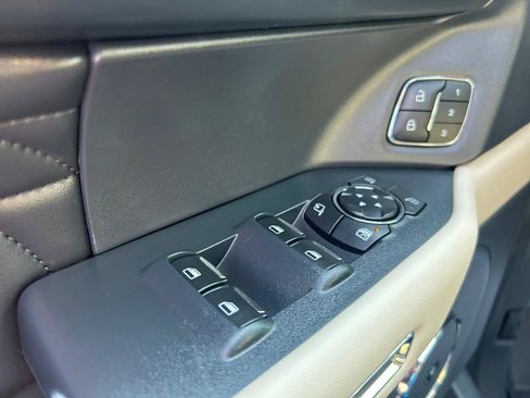Used 2024 Ford Expedition Max Platinum AWD/4WD image 13