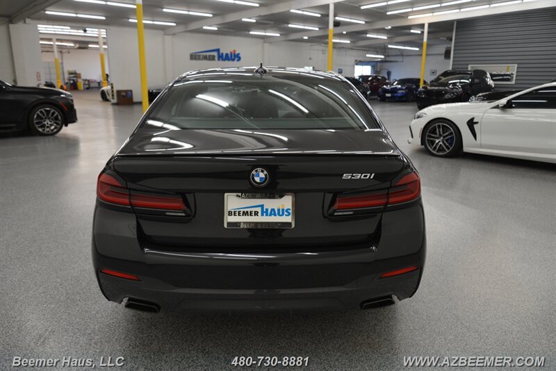 Used 2023 BMW 530i w/ M Sport Package RWD image 12