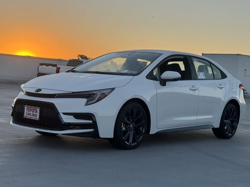New 2026 Toyota Corolla SE image 11