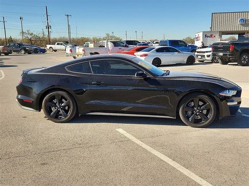 Used 2021 Ford Mustang GT Premium w/ Equipment Group 401A image 5
