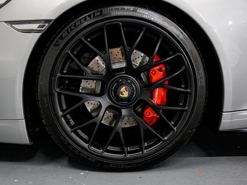 Used 2015 Porsche 911 Carrera GTS RWD image 45