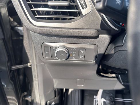 Used 2020 Ford Escape SEL AWD/4WD image 16