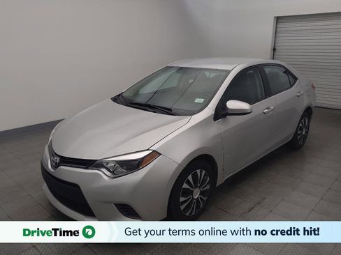 Used 2015 Toyota Corolla LE image 1