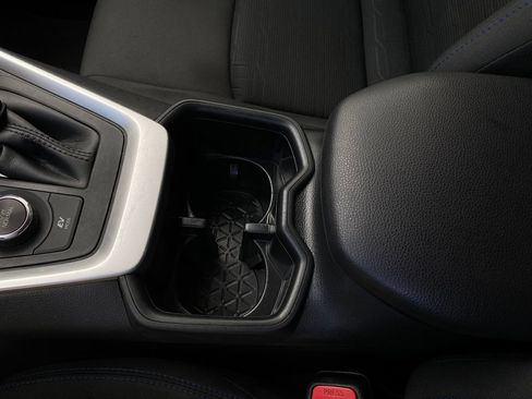 Used 2022 Toyota RAV4 SE w/ Convenience Package AWD/4WD image 19