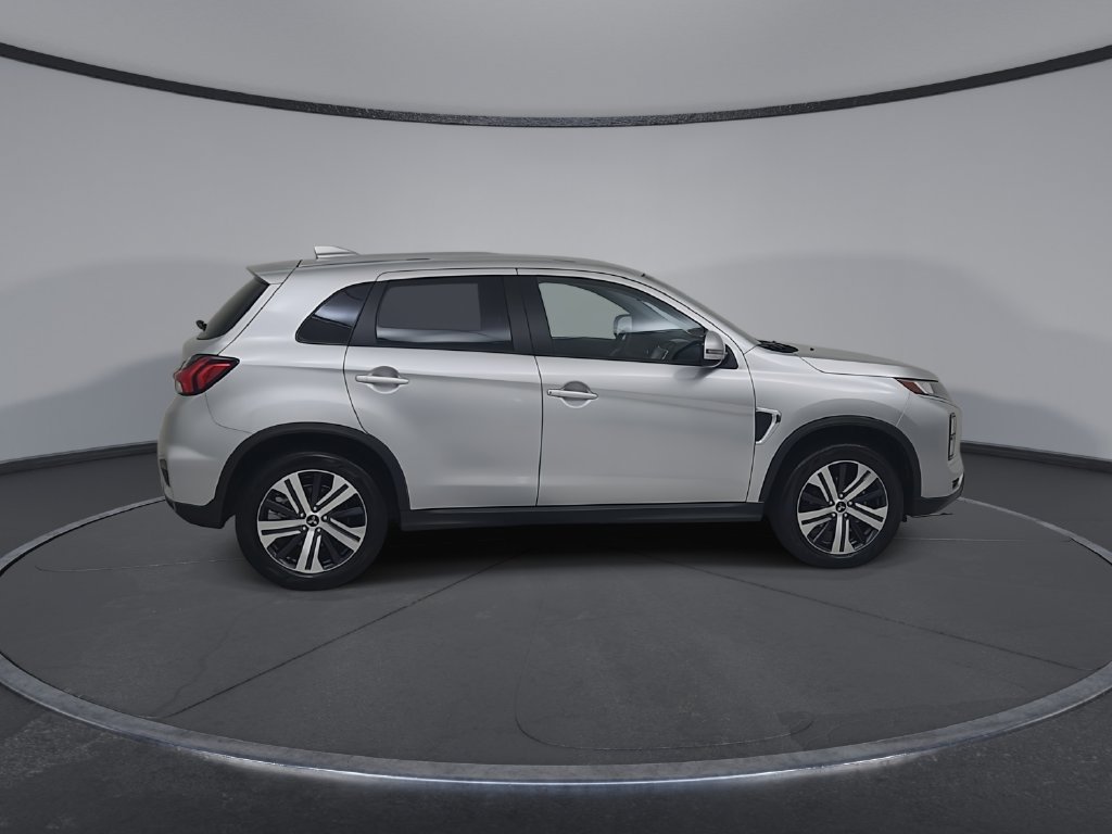 Used 2026 Mitsubishi Outlander Sport SE AWD/4WD image 17