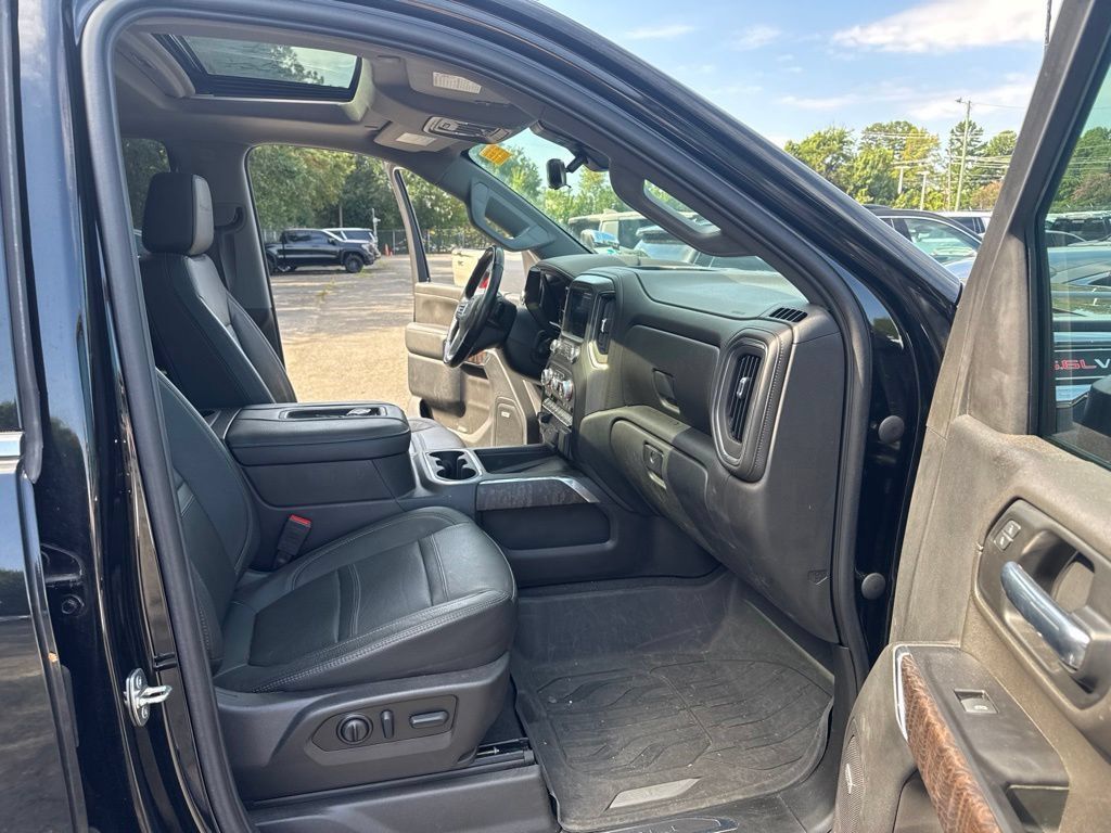 Certified 2022 GMC Sierra 2500 Denali w/ Technology Package AWD/4WD image 14
