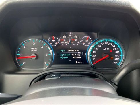 Used 2017 Chevrolet Tahoe Premier image 25