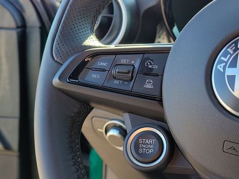 New 2025 Alfa Romeo Tonale AWD/4WD image 28