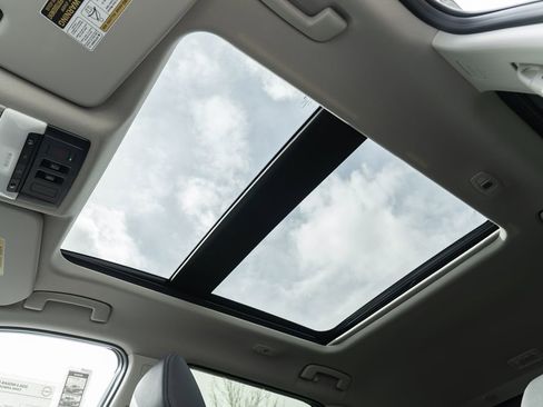 New 2026 Nissan Rogue SV image 20