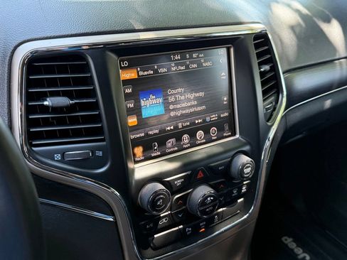 Used 2014 Jeep Grand Cherokee Limited AWD/4WD image 21